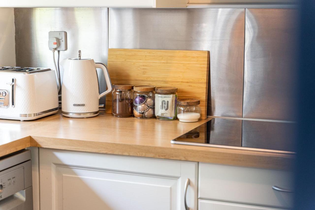 Homely And Stylish Bermondsey Apartment With Parking Лондон Екстер'єр фото
